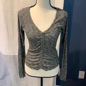Long sleeved ribbed v-neck